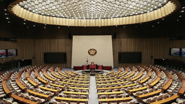 국회, 'AI 윤리 정책의 미래와 기본법 개정 방향' 토론회 개최